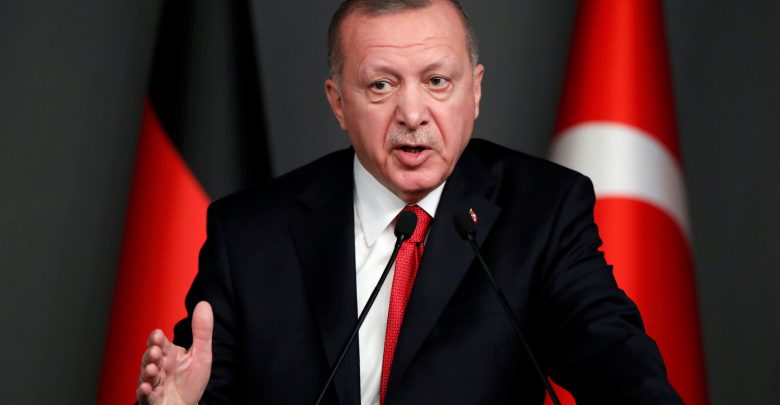 زعيم المعارضة يتهم الحكومة التركية بصرف 71 مليار ليرة كانت مخصصة للزلازل