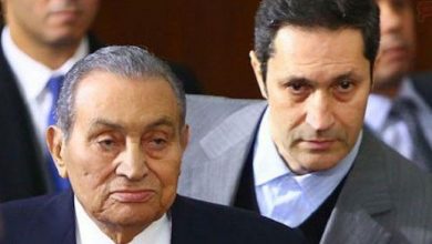 الرئيس الراحل "حسني مبارك"