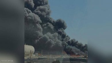 حريق في منطقة جبل علي الصناعية في دبي